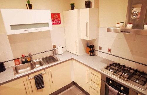 Ormeau Apartment | 2BR Modern Luxury Loft Apartment