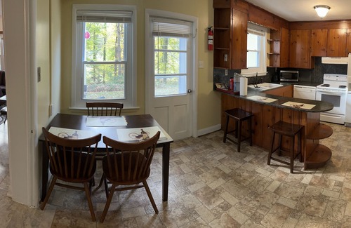 Lynchburg Apartment | 2Br Private Basement Apt
