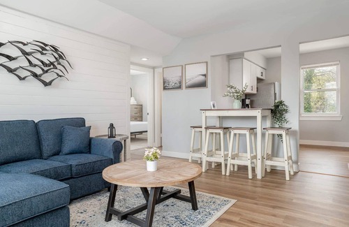 Cottage Line Apartment | 2BR Sand Dune Suite | Beach | Pool | Balcony