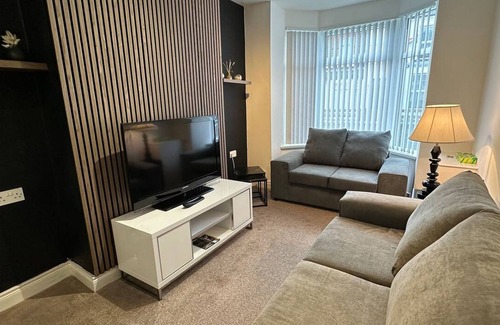 Ormeau House | 2br Stylish Ormeau Road House