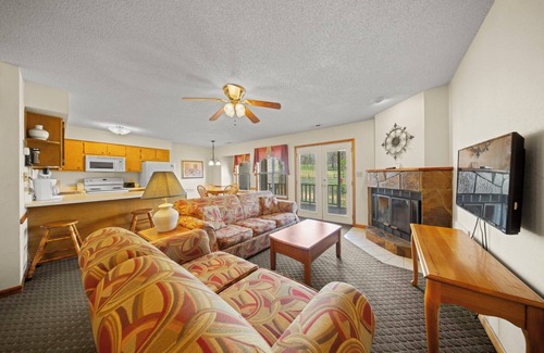 Lake Tansi House | 2BR Townhome- Escape to Crossville Lake Tansi