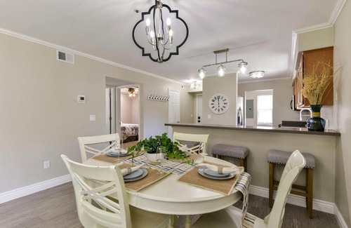 Table Rock House | 2BR Updated Condo at Pointe Royale Resort - Golf - 2 Pools - FREE ATTRACTION TICKETS INCLUDED - PR123-1