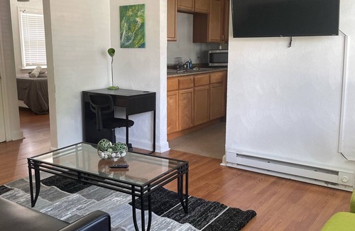 Norfolk Apartment | 2BR Verde Apartment Near Downtown Norfolk