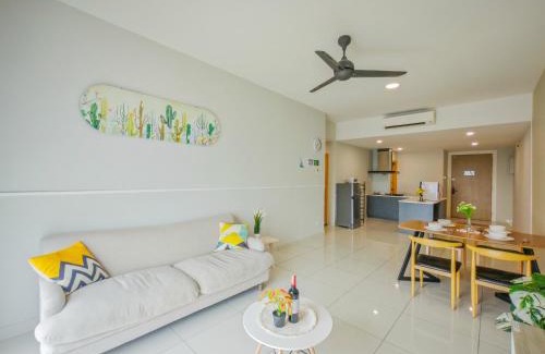 Central District Apartment | 2BR WIFI, Mid Valley, Mosaic Southkey, 5-7 pax, 7 mins to CIQ