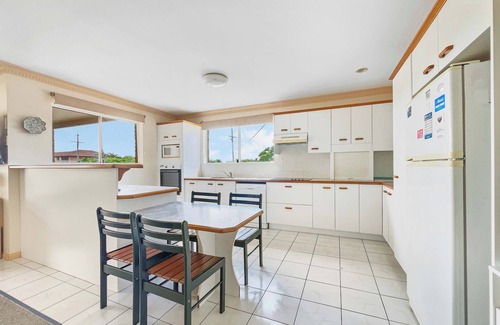 Bellara Apartment | 2BRM Apt Bribie Island - Pumicestone Passage Views