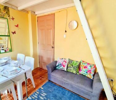 Tondo Apartment | 2C Apartment with loft and balcony good for 6 pax