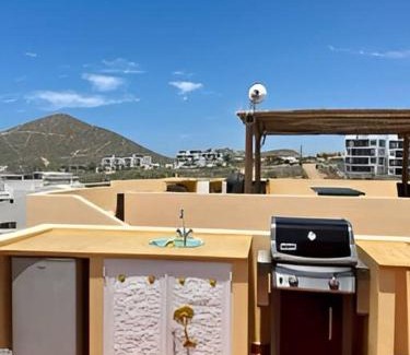 Cerritos Apartment | 2C Stunning Top Floor Unit, Breathtaking Ocean Views