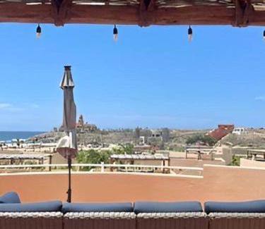 Cerritos Apartment | 2C Stunning Top Floor Unit, Breathtaking Ocean Views