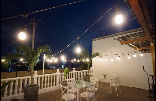 Cartagena District Apartment | 2cb-4 2 Bedroom Apartment in Getsemani