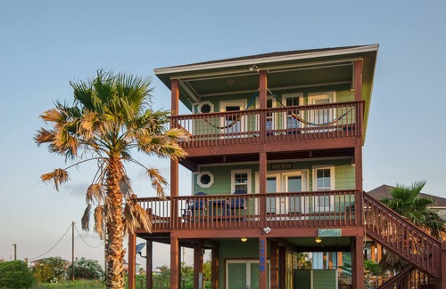 Crystal Beach House | 2nd Row Beach House with Beautiful Ocean View and Easy Beach Access