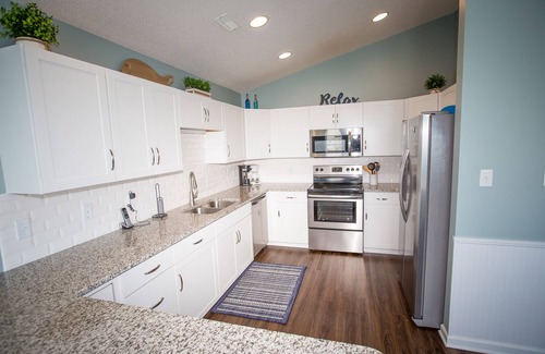Emerald Isle House | 2nd row, beautiful views, quiet, wide uncrowded beach