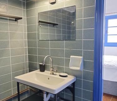Katsarou Apartment | 2P studio