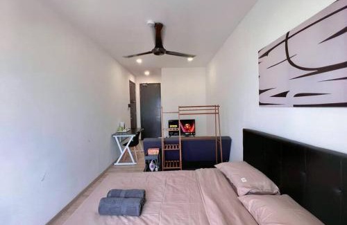 Petaling Jaya Apartment | 2PX Studio @ Emporis Near Segi Uni, MRT KotaDamansara, IKEA, 1Utama & Tropicana Garden Mall