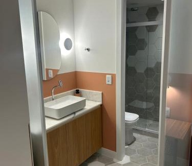 Zona Sul Apartment | 2Qtos, Newly Renovated, Botafogo Mall and Beach