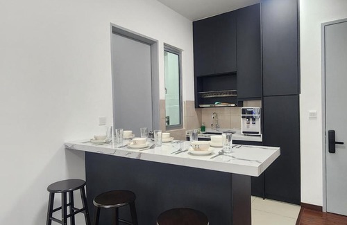 Shah Alam Apartment | 2rooms Cozy Minimalist 1-6pax Columbia UiTM Netflix