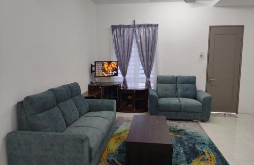 Bota House | 2storey Asraf's homestay