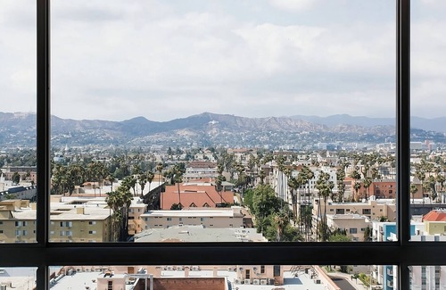 Wilshire Center House | 2x Hollywood Hills View Double Double Rooms at The LINE Hotel Los Angeles, Pool!