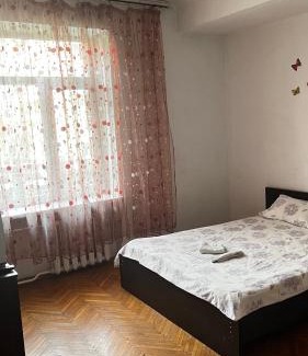 Rivne Apartment | 3х комнатная квартира возле парка