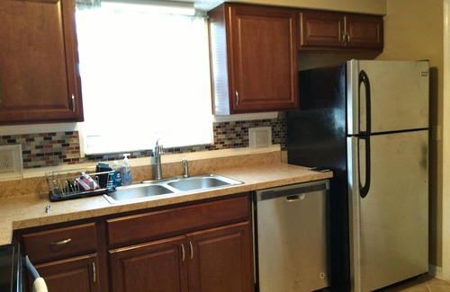 Westside House | 3/2 Beautiful Single Family"BrightHouse" III- 4U