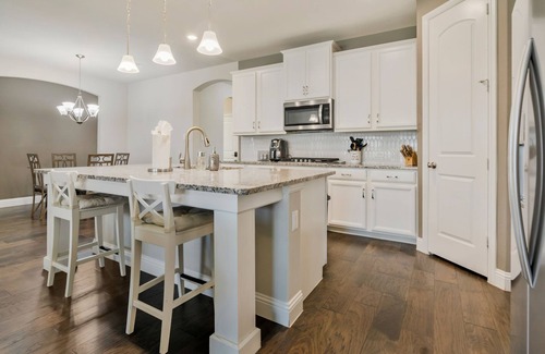 Fort Worth House | 3/2 | Short Drive to Stockyards| Patio | BBQ grill