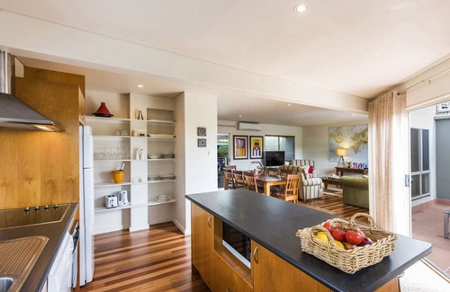 Angourie House | 3/27 The Crescent, Angourie