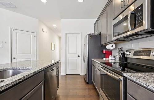 Stone Mountain House | $3,300/mo Peaceful Retreat Stone Mountain Park|3BR