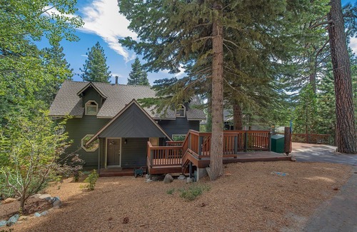Tahoe Woods House | 3, 4 or 5 BRD/Baths, filtered views, fenced backyard, private beach/park access