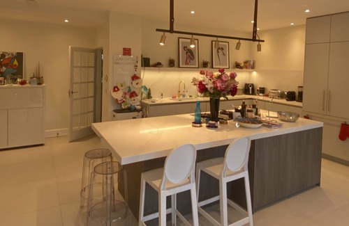 Rathmines House | 3,500 sqft luxury house on a quiet cul de sac in Central Dublin