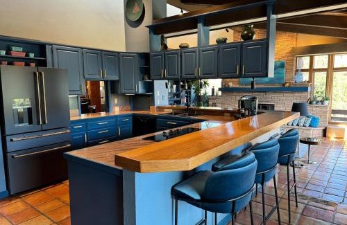 Sedona House | 3-acre Private Designer Villa-forever Views!