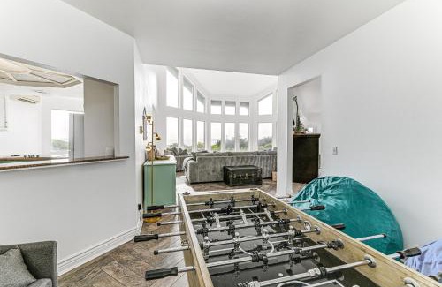 Brookings House | 3-Acre Property Beachfront Home in Smith River!