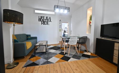 Sens Apartment | 3 Appartements Premium au pied de la Cathédrale - Hypercentre