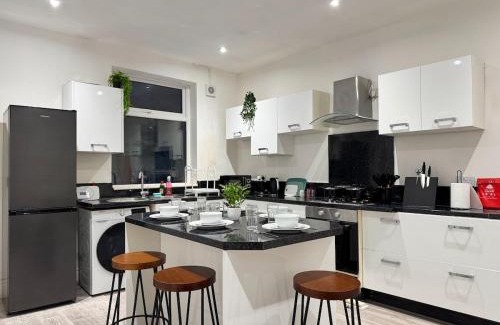 Shiremoor House | 3 BD Luxury Stay For Contractors & Families