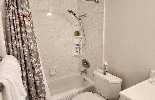 Port Hueneme House | 3-BD TOWNHOUSE W/BEACH ACCESS