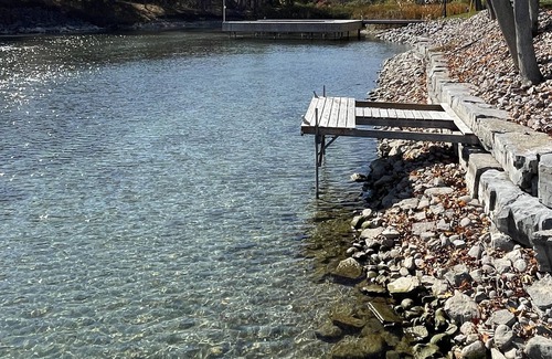 Clayton Cottage | 3 bdrm, 2 bath St Lawerence Riverfront rental in the heart of 1000 Island