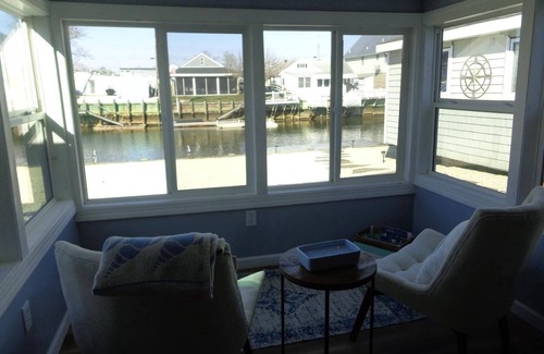Mystic Island House | 3-bedroom vacation home 20 minutes from LBI, and 30 minute to Atlantic City.