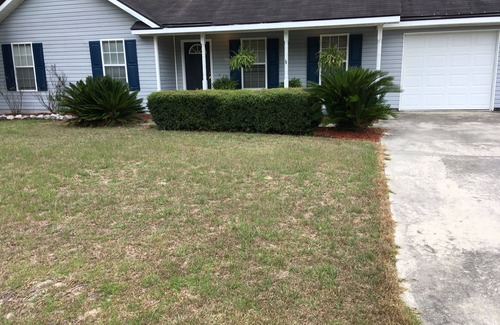 Rincon House | 3 bed /2 bath comfy retreat near Sav without being right in the city