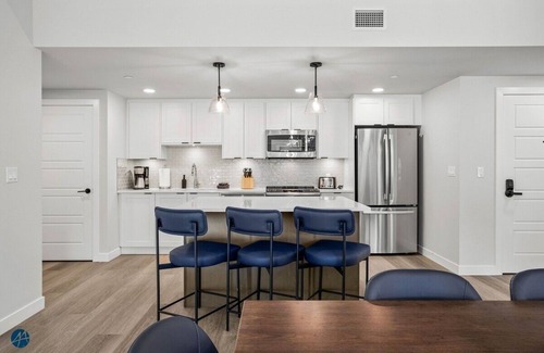 Dead Man's Flats Condo | 3 Bed/2 Bath Sparrowhawk Lodge-South Facing