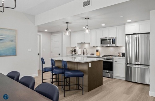 Dead Man's Flats Condo | 3 Bed/2 Bath Sparrowhawk Lodge-South Facing