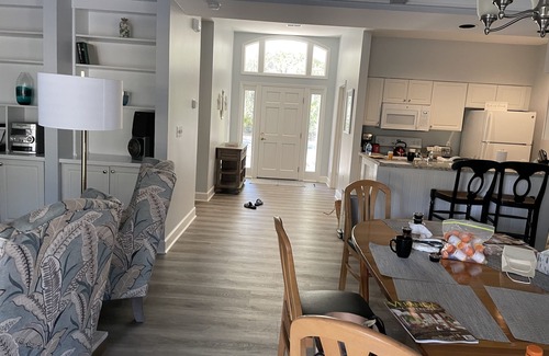 Indigo Run House | 3 bed/3 bath single family home Hilton Head Island. Folly Field beach -3 mi