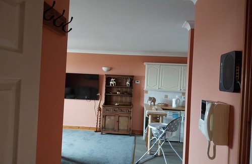 Lowestoft Apartment | 3-bed Apartment in Lowestoft With sea Views