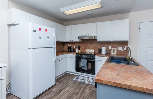 North Charleston House | 3-Bed Condo, Prime Location!