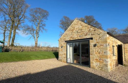 Hallington House | 3 bed converted barn