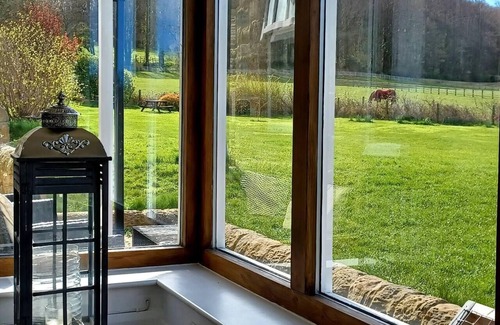 Sunderland Cottage | 3 Bed Cottage-Sleeps 6-Country Views-Pet friendly