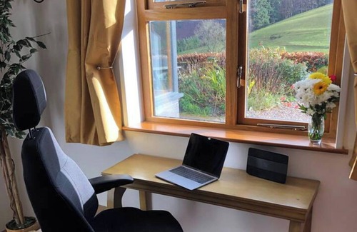 Pennant Melangell House | 3-Bed Cottage Near Lake Vyrnwy, Garden & PetsOk