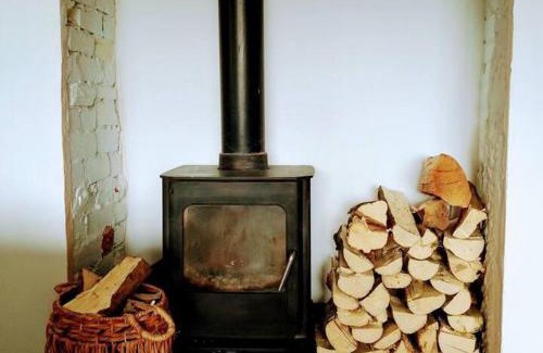 Sunderland House | 3 Bed Cottage-Sleeps 6-Country Views-Pet friendly