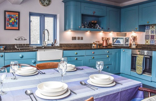 Kendal Cottage | 3 bedroom accommodation in Kendal and Lakes Gateway