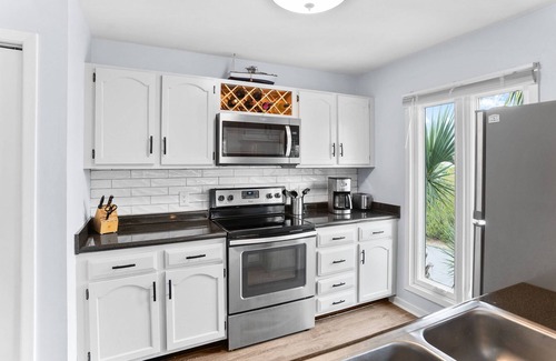 Oceanmarsh Subdivision House | 3-Bed Harbor Island Home with Ocean Views, Pool Access, and Wildlife Watching!