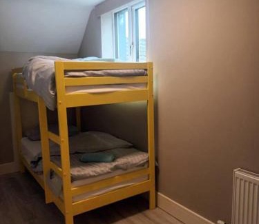 Killarney House | 3-Bed House in Killarney - Sleeps 6