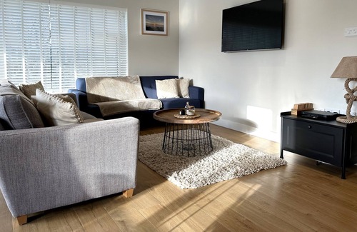 Llanfaelog House | 3-Bed house in Llanfaelog, near Rhosneigr