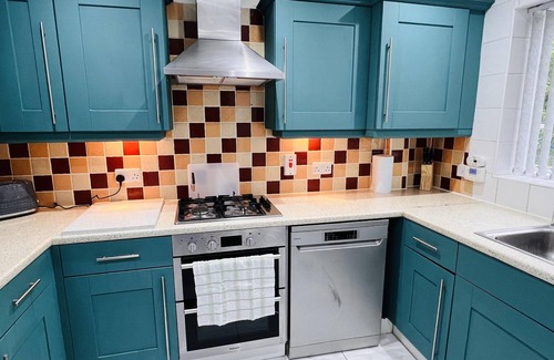 London Borough of Ealing House | 3-bed House in Northolt